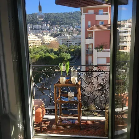 Hannah 1 Apartament